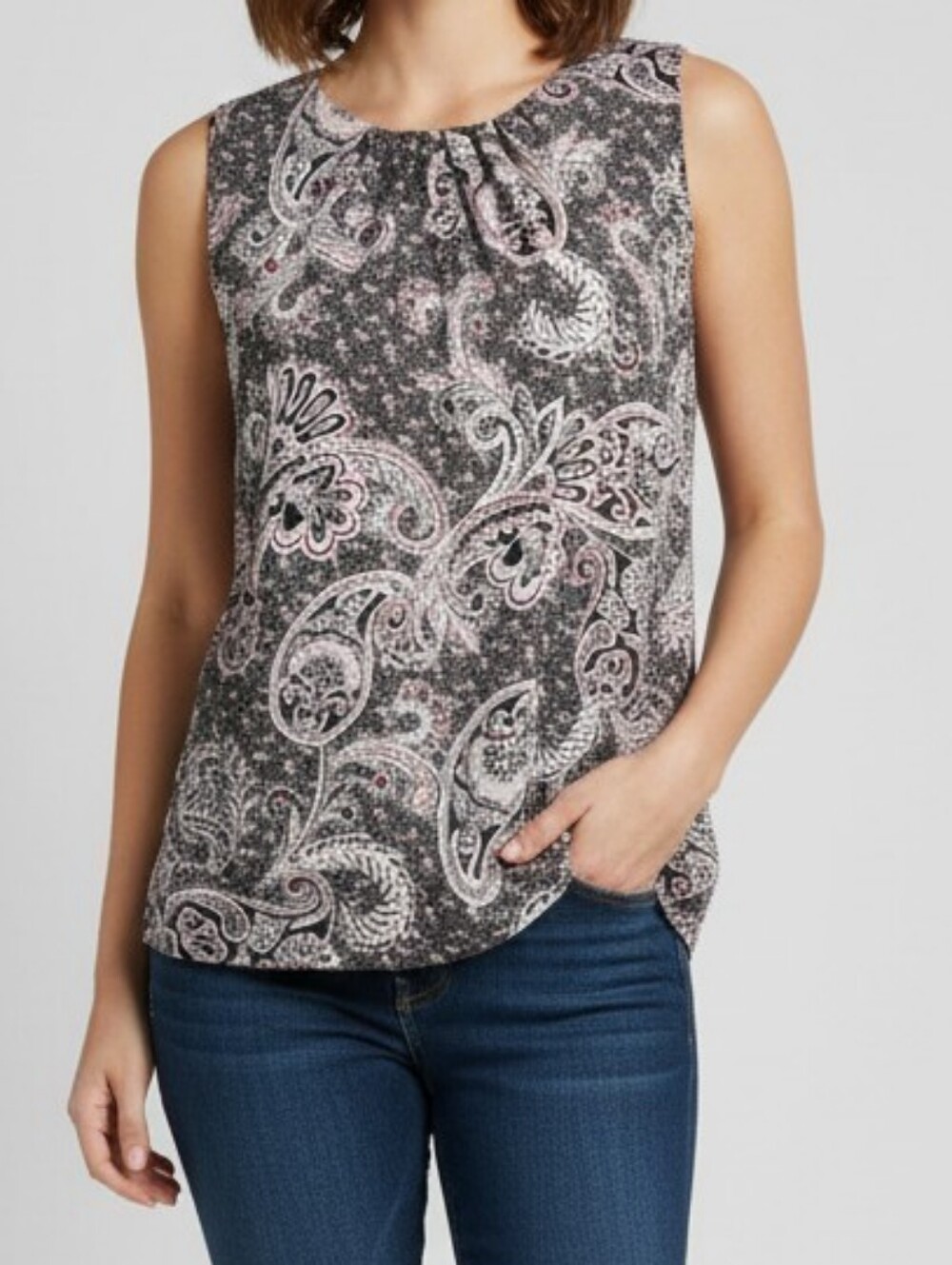 Roz & Ali Black and Pink Paisley Sleeveless Top